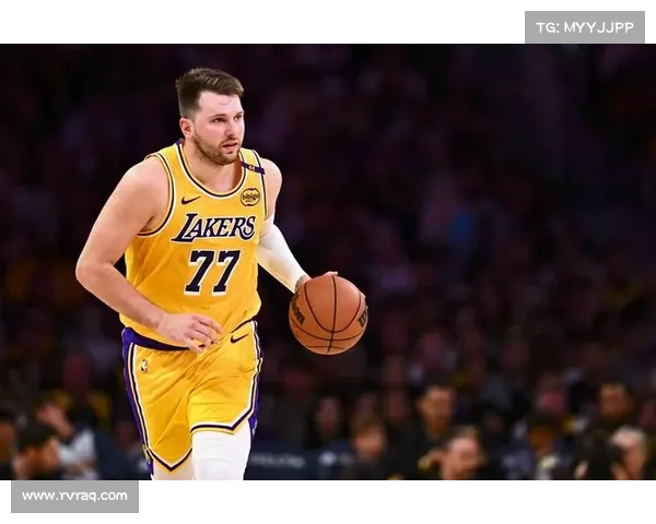 东契奇在G死战中的表现亮眼,詹姆斯压乔丹成NBA得分新传奇(东契奇可以超越詹姆斯嘛) 东契奇在G死战中的表现亮眼,詹姆斯压乔丹成NBA得分新传奇(东契奇可以超越詹姆斯嘛)